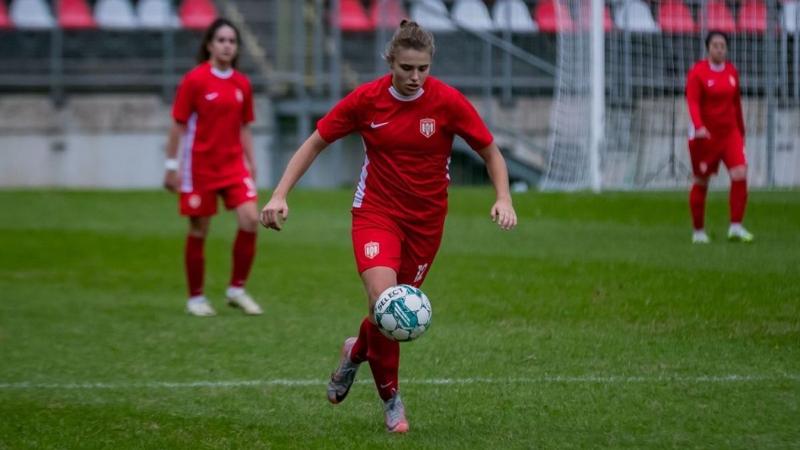 Az NB I-es Újpest csapata sikeresen továbbjutott a dunaújvárosi kupamérkőzésen.