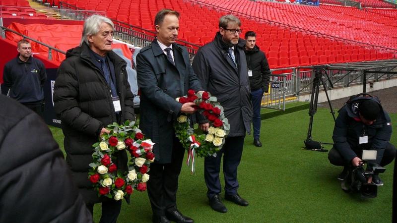 FEOL - Kérjük, hozzon magával egy cipősdobozt ajándékba az emlékműhöz!