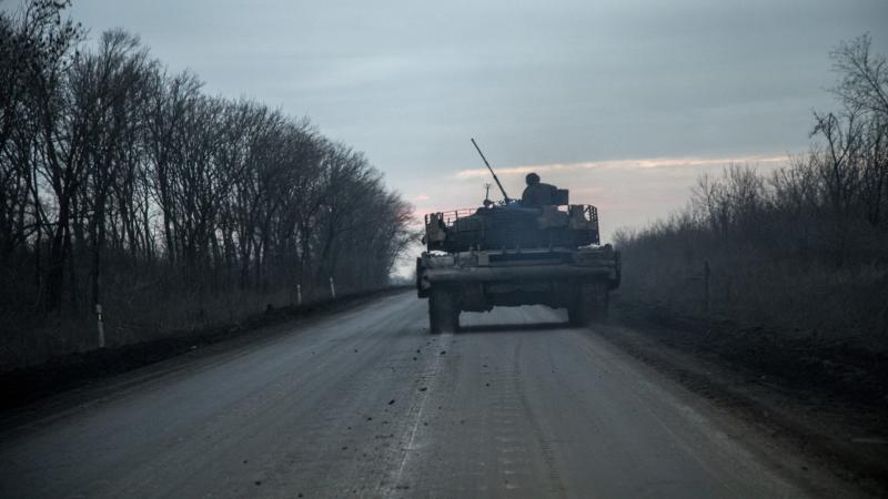 Sajnos egy aggasztó hír érkezett Amerikából: ha a hírek valóra válnak, akkor jövőre valószínűleg nehézségek várnak Ukrajnára a béke megteremtésében.