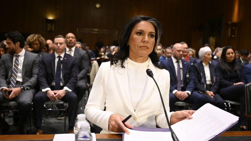 Tulsi Gabbard, aki a Kremlhez közel álló álláspontjairól vált ismertté, most az amerikai hírszerzés vezető pozíciójába került.