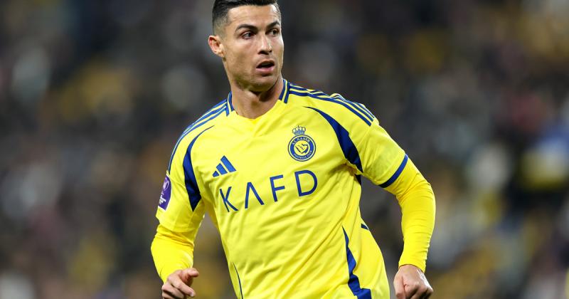 Ronaldo egy különleges pillanatban megosztotta a világ előtt, hogy kivel találkozott a legnehezebb kihívás a pályafutása során, megnevezve azt a játékost, akit a legrosszabbnak tartott a karrierje alatt.