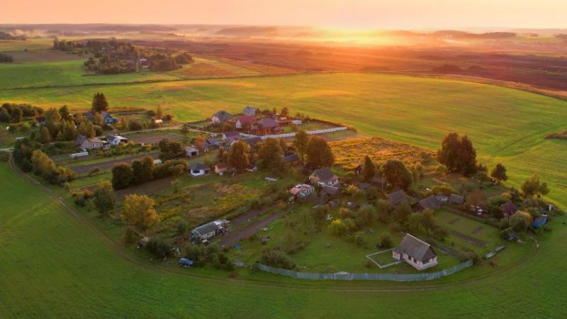 Ki állította, hogy az élet folyamatos fejlődést követel?