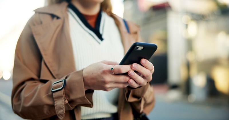 Itt van néhány módszer, amivel kiderítheted, ha valaki megtekintette a Facebook-profilodat: pár egyszerű lépéssel nyomon követheted a látogatásokat.